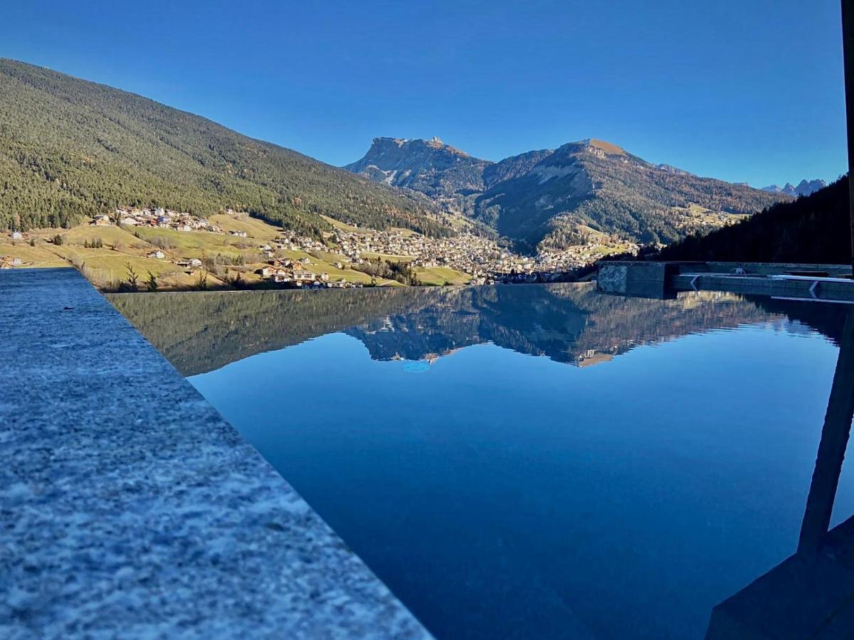 Hotel Niblea Dolomites Ortisei Eksteriør bilde