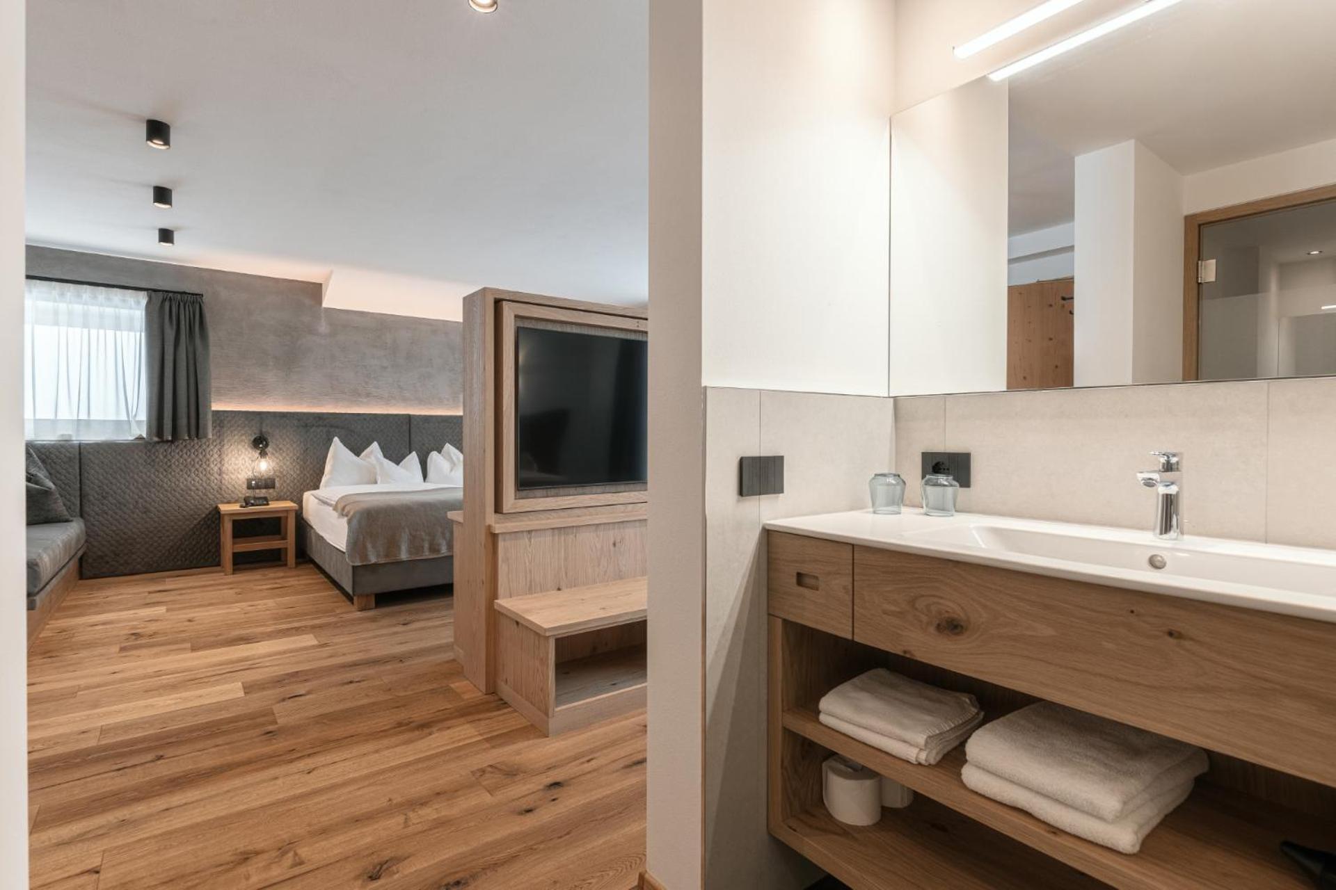 Hotel Niblea Dolomites Ortisei Eksteriør bilde